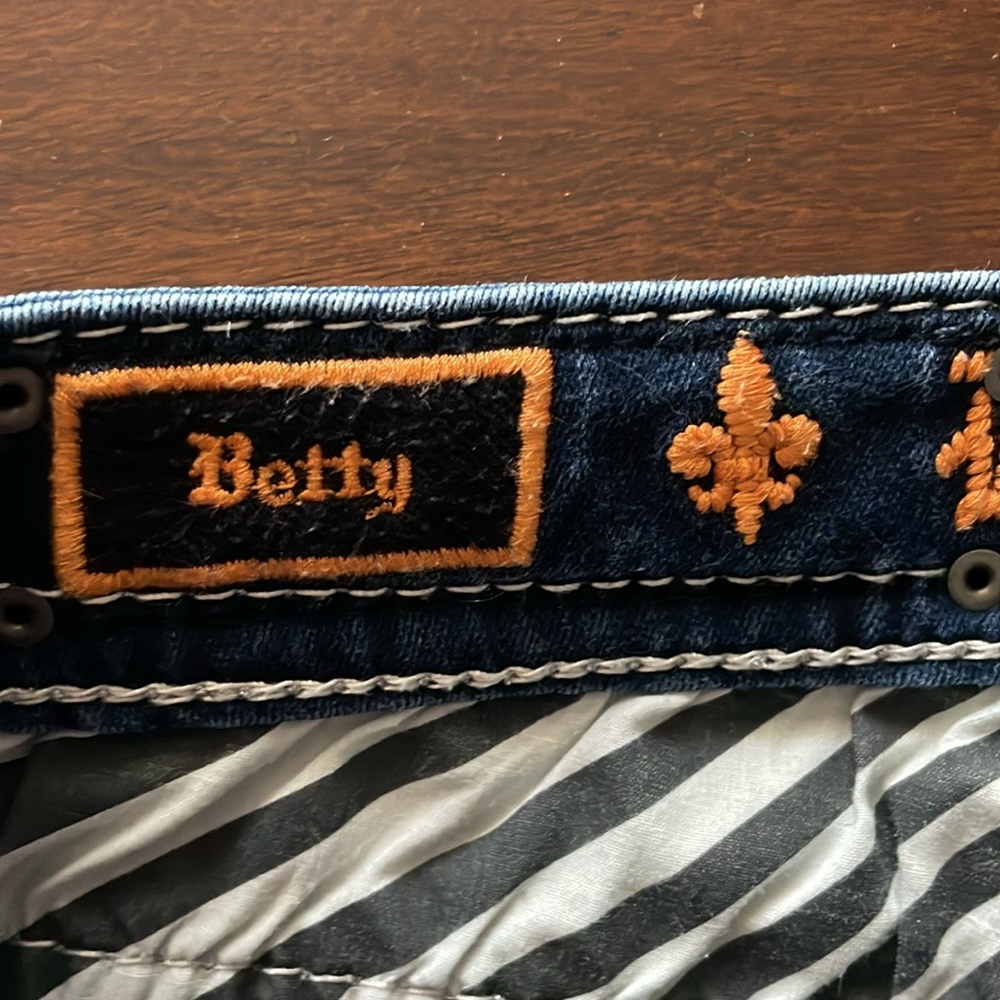 Women’s Rock Revival Betty Skinny blue jeans size 27 - Picture 2 of 15